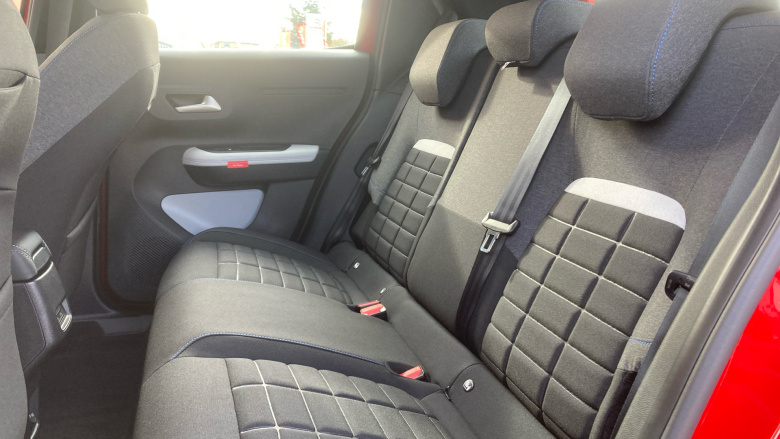 Citroen C3 83kW Plus 44kWh 5dr Auto Electric Hatchback